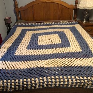 8956 Vintage Color Block Blue White Hand Crocheted Afghan 84” X 96”